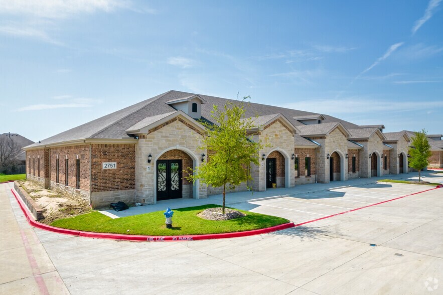 2751 S Stonebridge Dr, McKinney, TX à louer - Photo principale – Image 1 sur 24