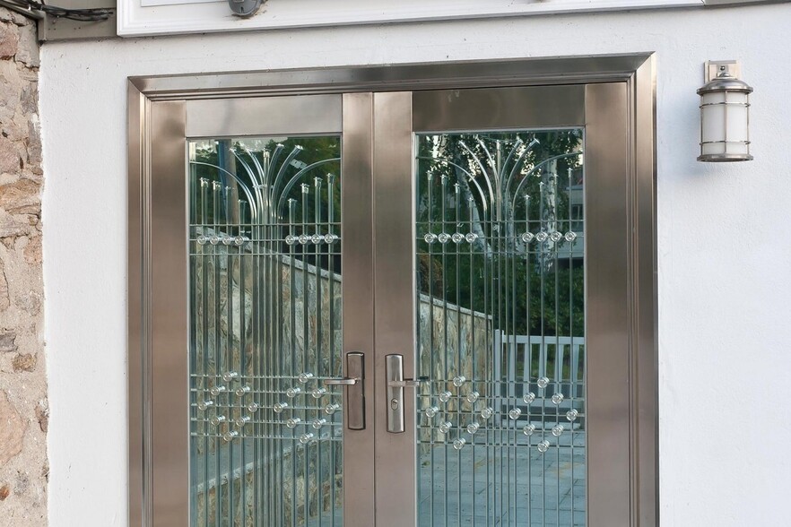 15 Ketchum St, Westport, CT à louer - Photo de l’immeuble – Image 3 sur 6