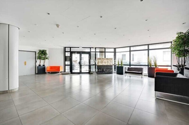 Plus de détails pour 92 Rue Edouard Vaillant, Levallois-Perret - Bureau à vendre