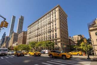 Plus de détails pour 580 Park Ave, New York, NY - Logement à vendre