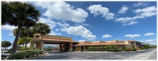 Plus de détails pour 4985 W Irlo Bronson Memorial Hwy, Kissimmee, FL - Hôtellerie à vendre