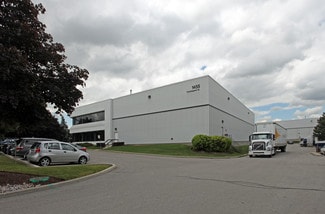 Plus de détails pour 1455 Courtneypark Dr E, Mississauga, ON - Industriel/Logistique à louer