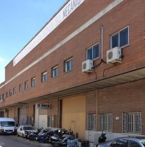 Industriel/Logistique dans Alcorcón, Madrid à louer - Photo principale – Image 1 sur 1