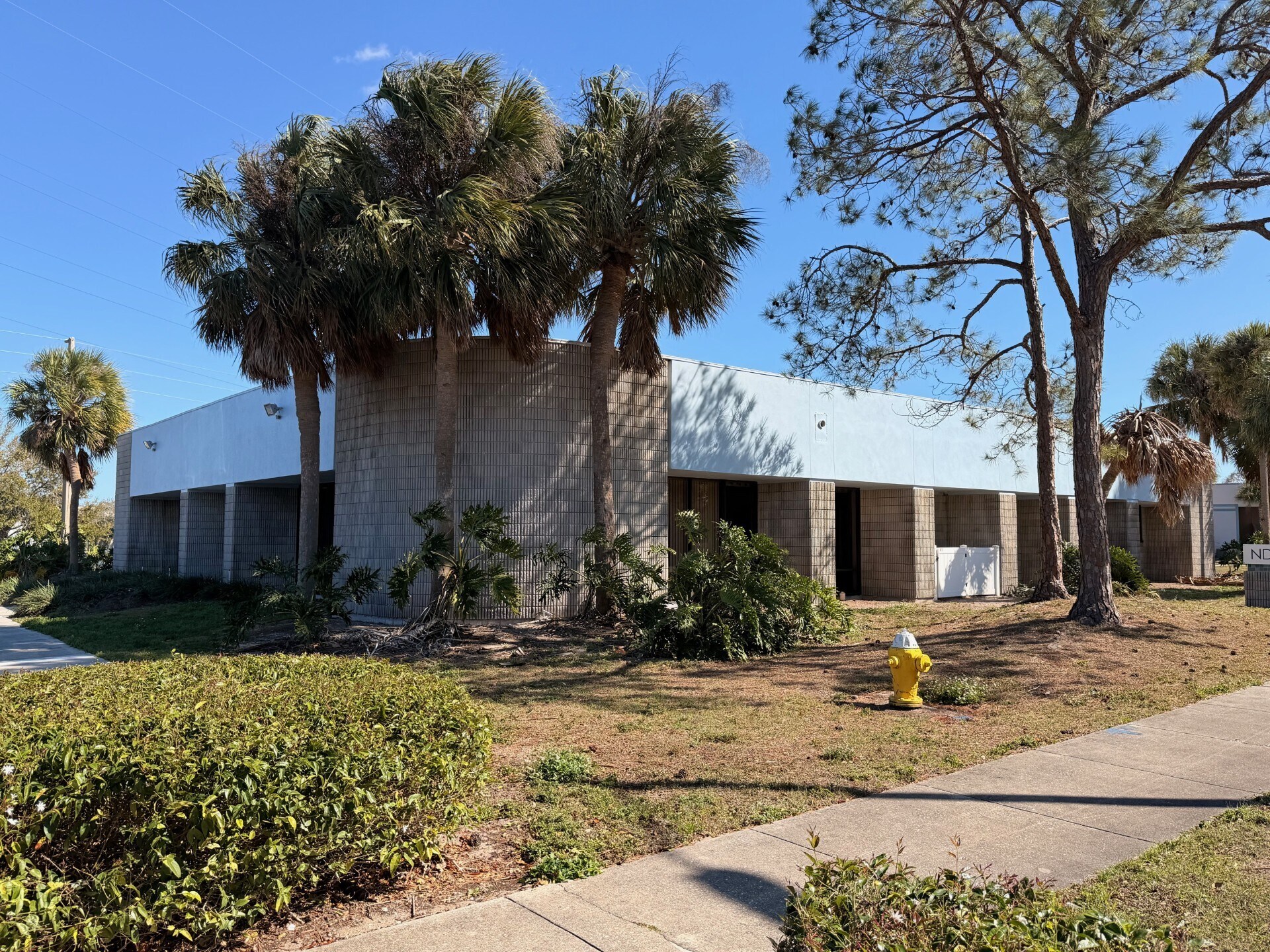 14333 58th St N, Clearwater, FL à vendre Photo de l’immeuble– Image 1 sur 10
