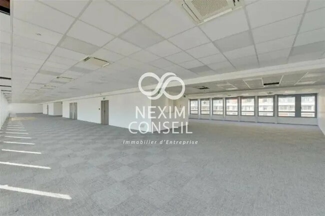 Plus de détails pour 73 Rue De Sèvres, Boulogne-Billancourt - Bureau, Local d'activités à louer