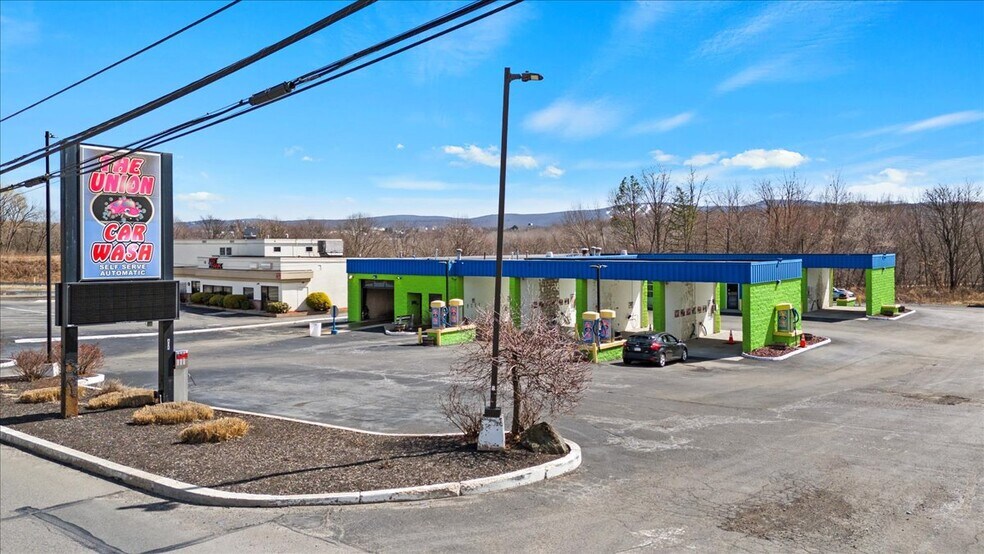 901 S Main St, Taylor, PA à vendre - Photo de l’immeuble – Image 3 sur 31