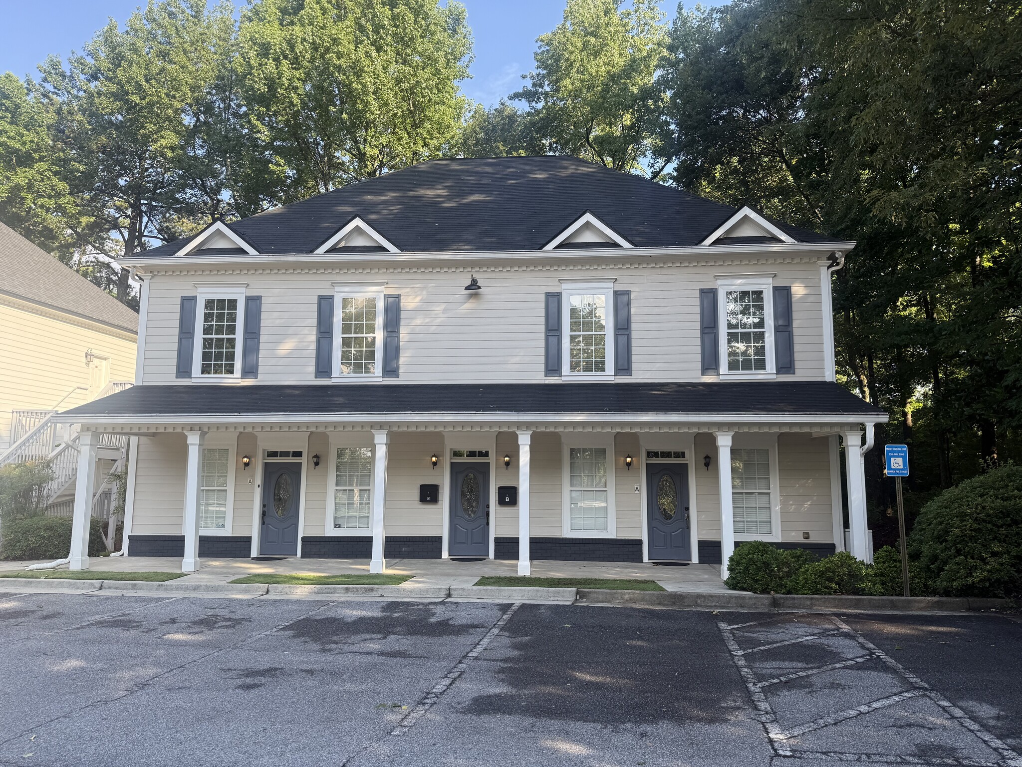 440 S Peachtree St, Norcross, GA à louer Photo de l’immeuble– Image 1 sur 11