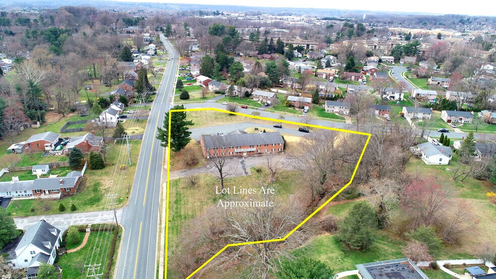 715 S Shamrock Rd, Bel Air, MD à vendre - Photo principale – Image 1 sur 54