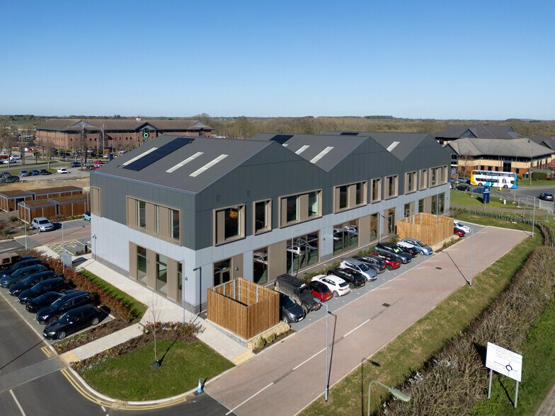 Langford Ln, Kidlington à louer - Photo de l’immeuble – Image 3 sur 7