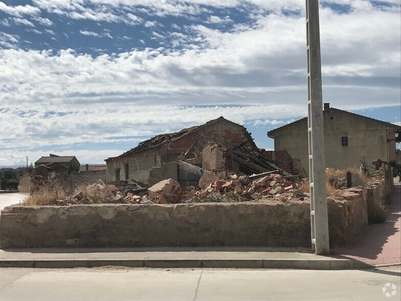 Terrain dans Cantimpalos, Segovia à vendre - Photo de l’immeuble – Image 2 sur 2