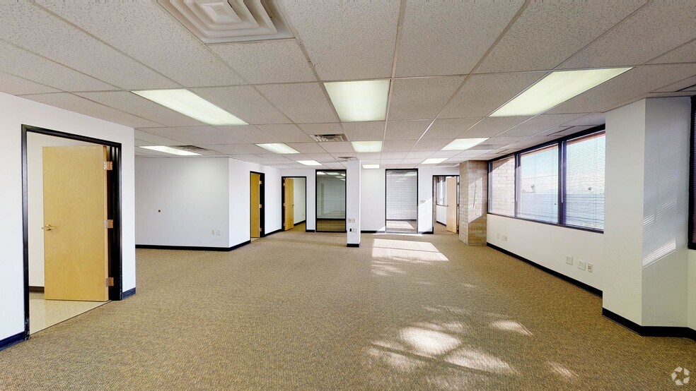 1050 E Flamingo Rd, Las Vegas, NV à louer - Numérisation 3D Matterport – Image 3 sur 12