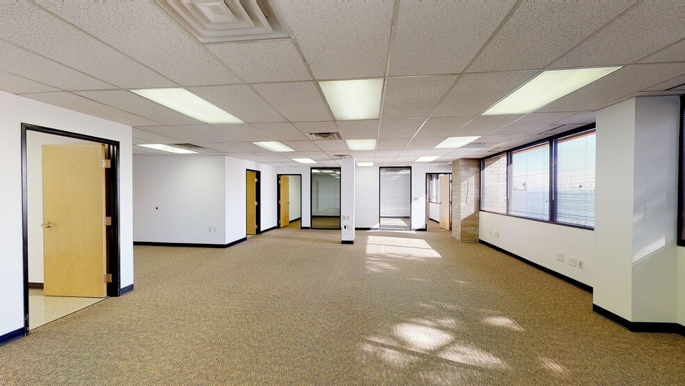1050 E Flamingo Rd, Las Vegas, NV à louer - Numérisation 3D Matterport – Image 3 sur 12