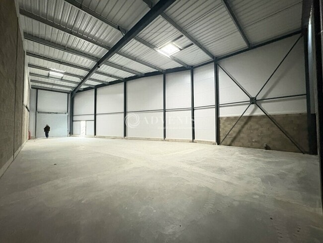 Plus de détails pour 102 Impasse Sébastien De Riols De Fonclare, Béziers - Industriel/Logistique à louer