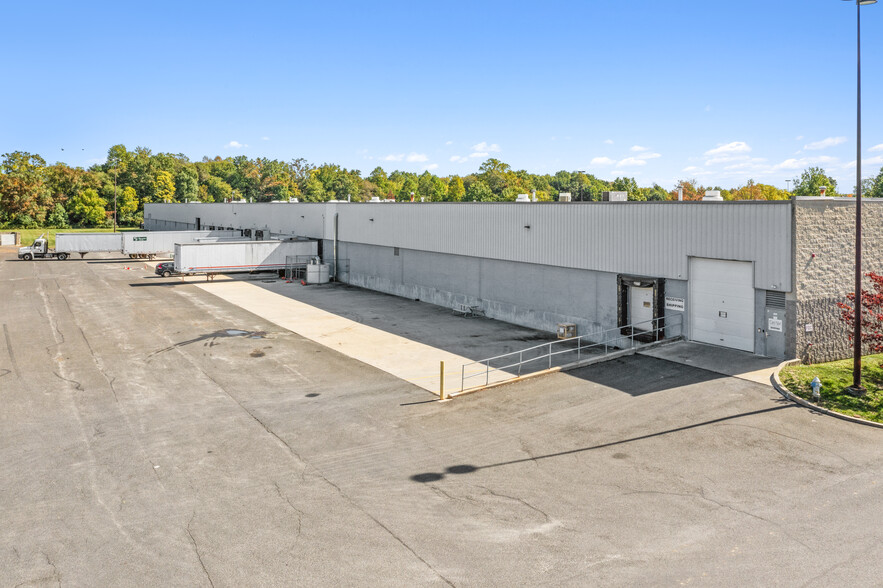 3001 Irwin Rd, Mount Laurel, NJ à louer - Photo de l’immeuble – Image 3 sur 6