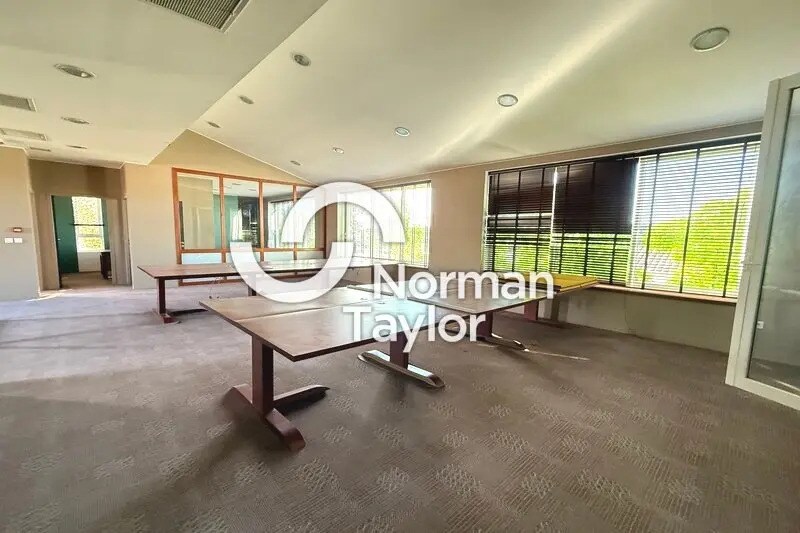 Bureau dans Lunel à vendre - Photo intérieure – Image 1 sur 11