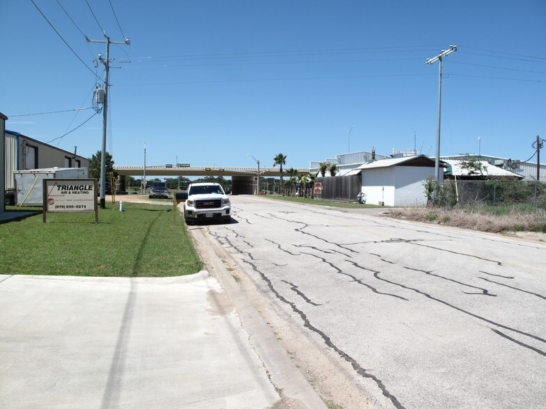 Handley St and HWY 290, Brenham, TX à louer - Autre – Image 3 sur 43