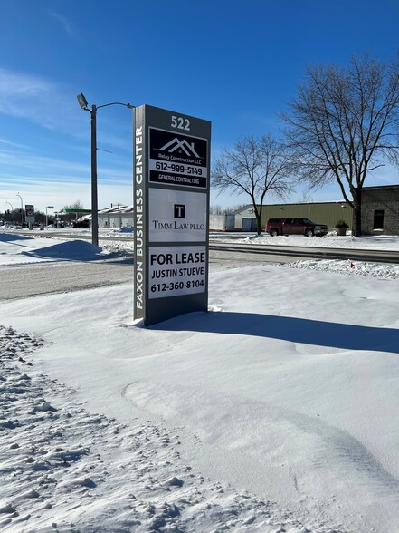 522 Faxon Rd N, Norwood Young America, MN à louer - Photo de l’immeuble – Image 2 sur 17