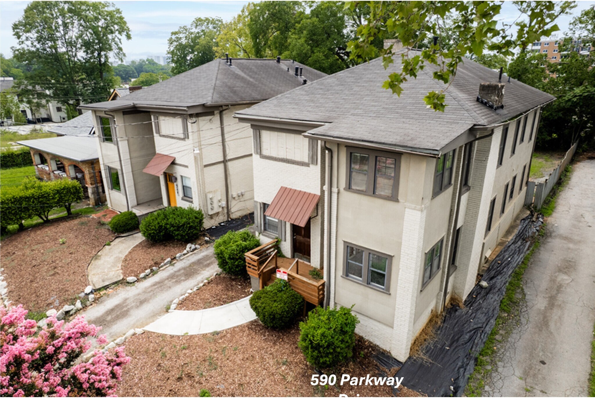 590 Parkway Dr NE, Atlanta, GA à vendre Photo principale– Image 1 sur 17