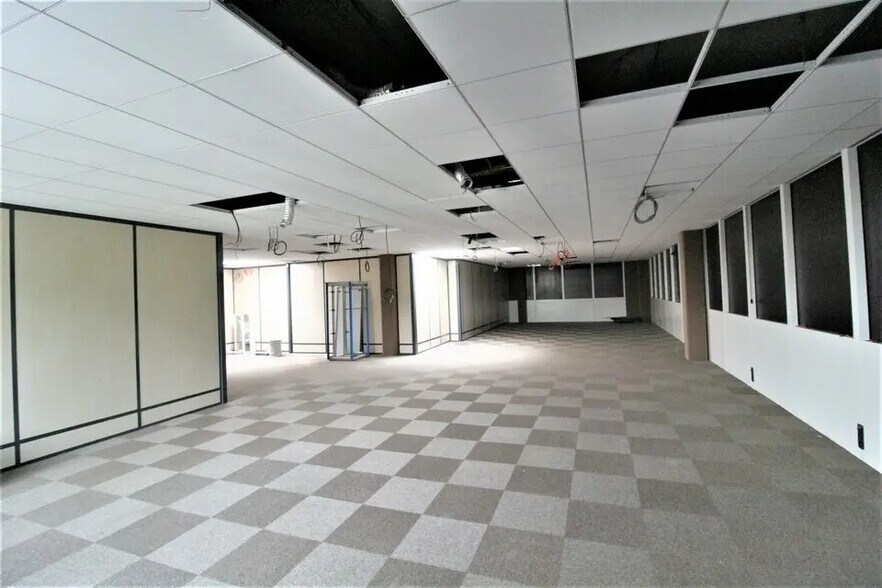 57 Avenue Jean Monnet, Colomiers à louer - Photo de l’immeuble – Image 2 sur 4