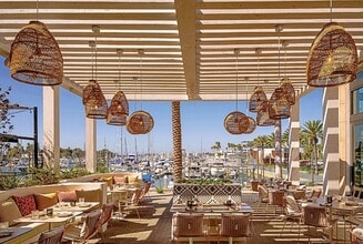 4625 Admiralty Way, Marina Del Rey, CA à louer Photo intérieure– Image 2 sur 5