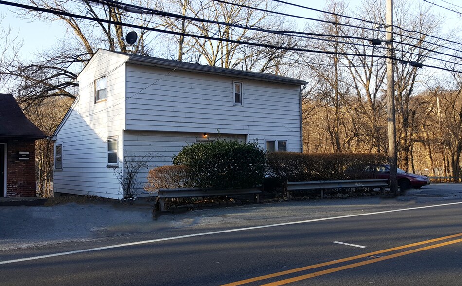 217-219 Hamburg Tpke, Bloomingdale, NJ à vendre - Photo de l’immeuble – Image 2 sur 11