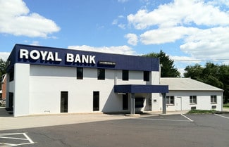 Plus de détails pour 808 Valley Forge Rd, Phoenixville, PA - Bureau à vendre