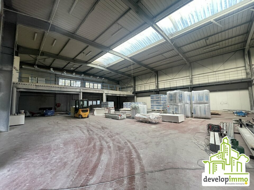 Industriel/Logistique dans Cormelles-le-Royal à louer Photo intérieure– Image 1 sur 9
