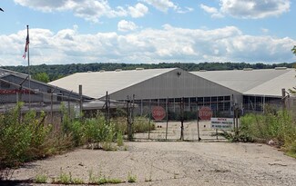 Plus de détails pour 2415 Wilson Ave, Campbell, OH - Industriel/Logistique à louer