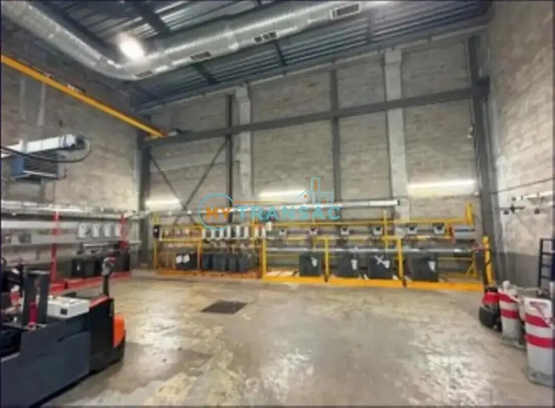 Industriel/Logistique dans Gennevilliers à louer Photo intérieure– Image 1 sur 3