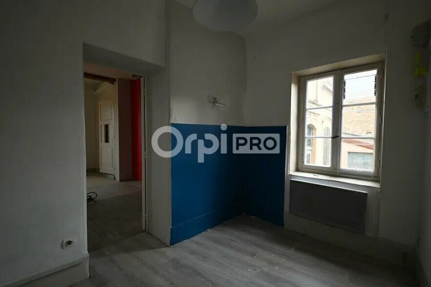 Bureau dans Saint-Cyr-au-Mont-d'Or à louer - Photo intérieure – Image 3 sur 10