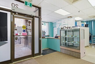 7 King St W, Brockville, ON à louer Photo intérieure– Image 2 sur 15