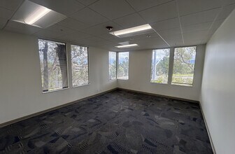 3190 Clearview Way, San Mateo, CA à louer Photo intérieure– Image 2 sur 3