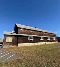 47-50 Plantation Rd, Broad Brook, CT à louer Photo intérieure– Image 2 sur 10