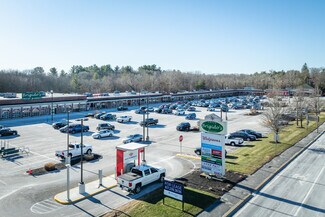 Plus de détails pour 900 Victory Hwy, North Smithfield, RI - Local commercial à louer