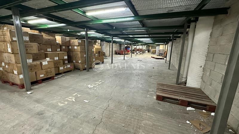 Local d’activités dans Bagnolet à louer - Photo intérieure – Image 3 sur 8