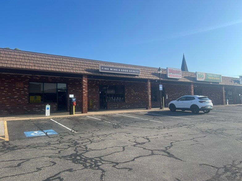 25 E Pike St, Canonsburg, PA à louer - Photo de l’immeuble – Image 2 sur 10