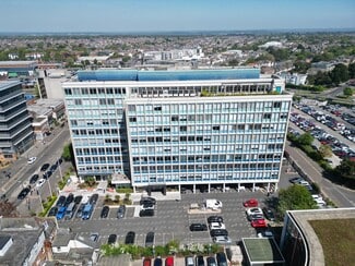 Plus de détails pour 80 Holdenhurst Rd, Bournemouth - Bureau à louer