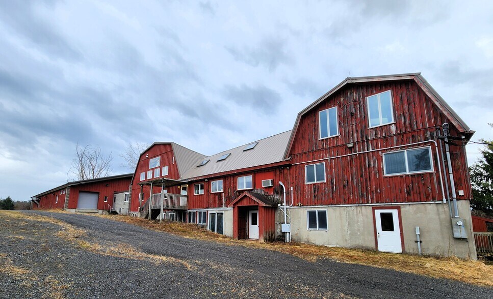 303 Gunderman Rd, Spencer, NY à vendre - Photo de l’immeuble – Image 2 sur 19