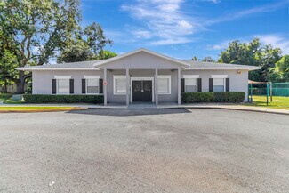 Plus de détails pour 105 Baker St, Minneola, FL - Local commercial à vendre