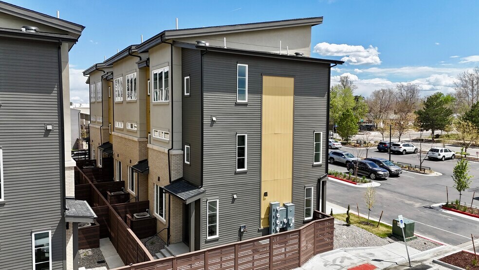 2930 W Parkside Pl, Denver, CO à vendre - Photo de l’immeuble – Image 3 sur 26