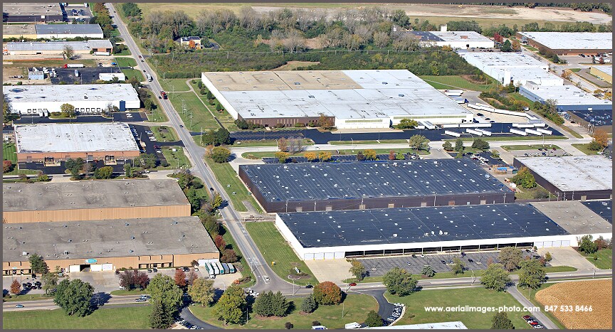 1717 W Harvester Rd, West Chicago, IL à louer - Photo de l’immeuble – Image 2 sur 6