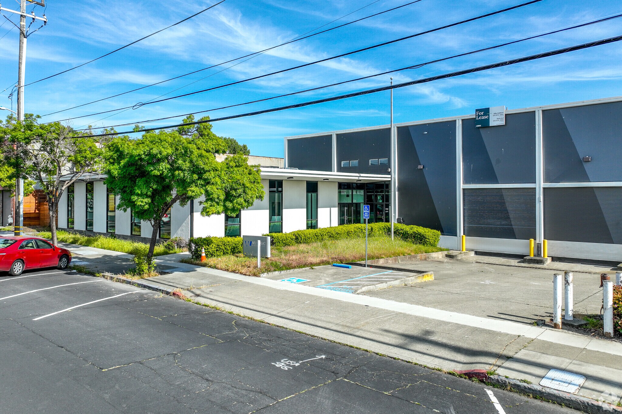 1295 67th St, Emeryville, CA à louer Photo de l’immeuble– Image 1 sur 6