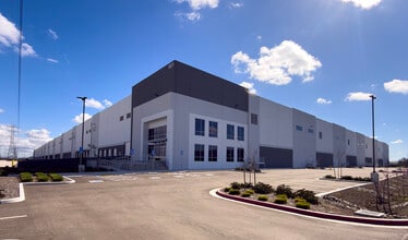 Industrial Dr, Stockton, CA à louer Photo de l’immeuble– Image 1 sur 10