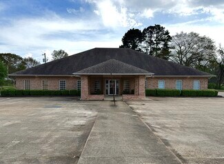 Plus de détails pour 1423 Palmetto Rd, Tupelo, MS - Santé à vendre