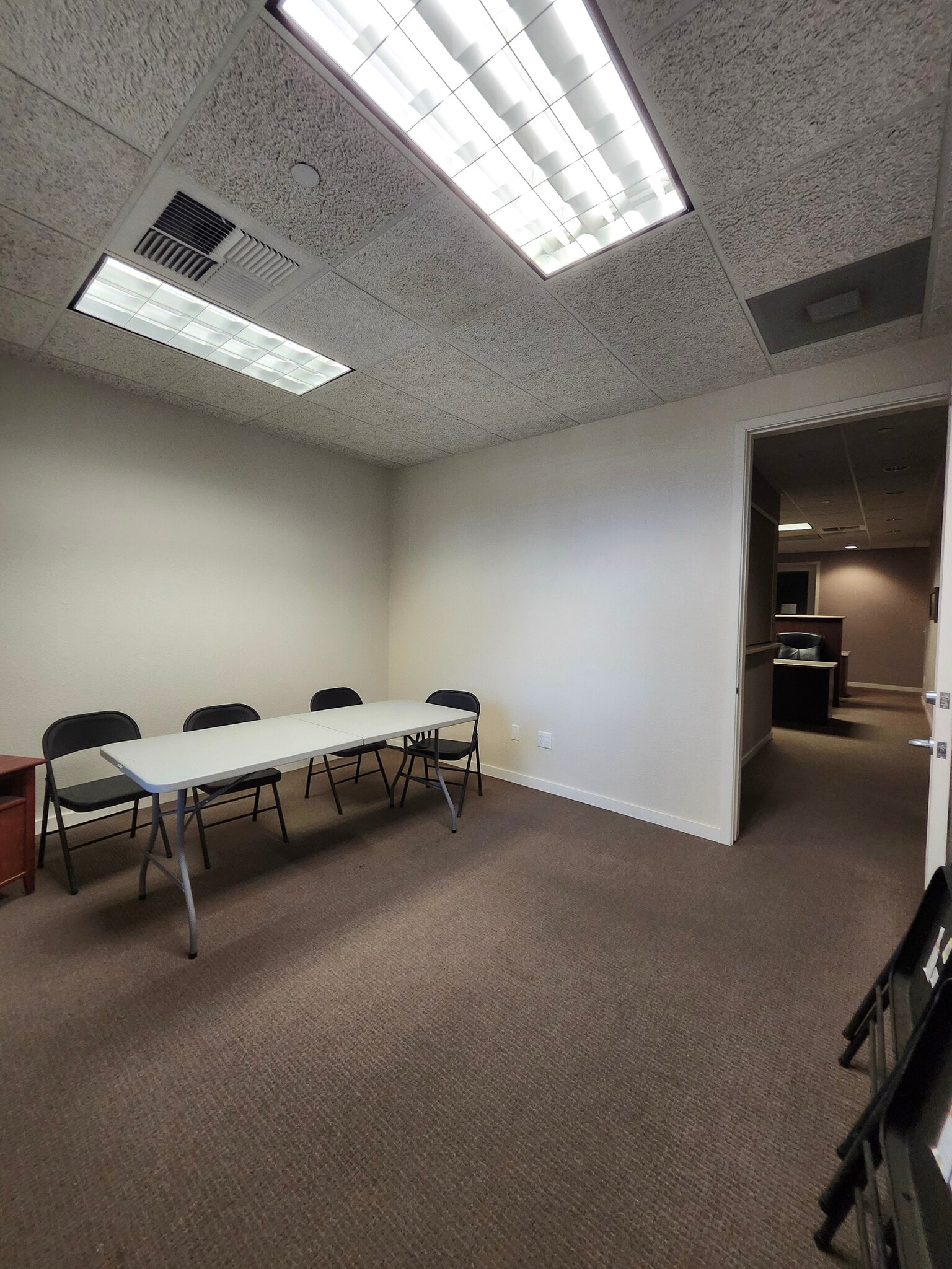 1110 Civic Center Blvd, Yuba City, CA à louer Photo intérieure– Image 1 sur 8