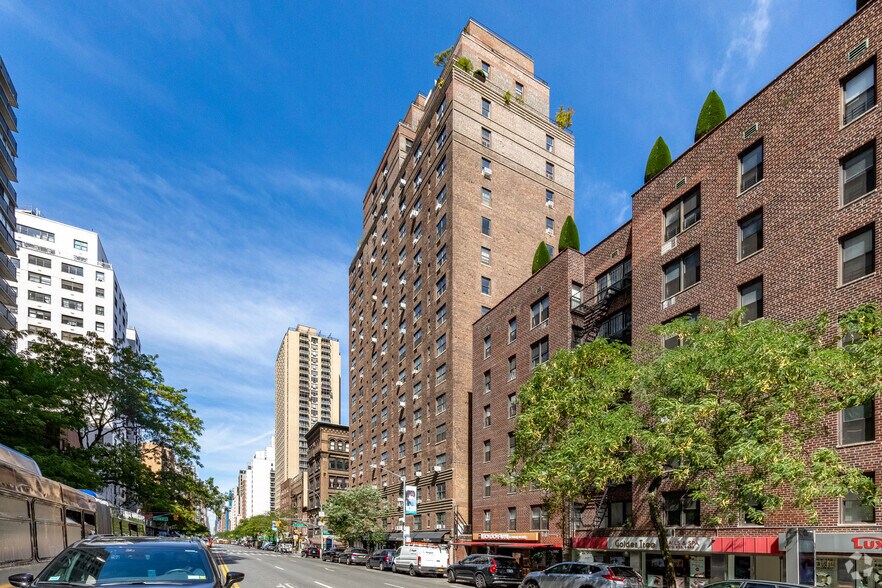 157 3rd Ave, New York, NY à louer - Photo de l’immeuble – Image 2 sur 6