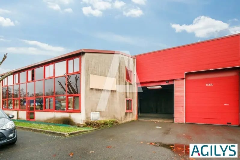 22 Rue Gutenberg, Bondoufle à louer - Photo de l’immeuble – Image 2 sur 11