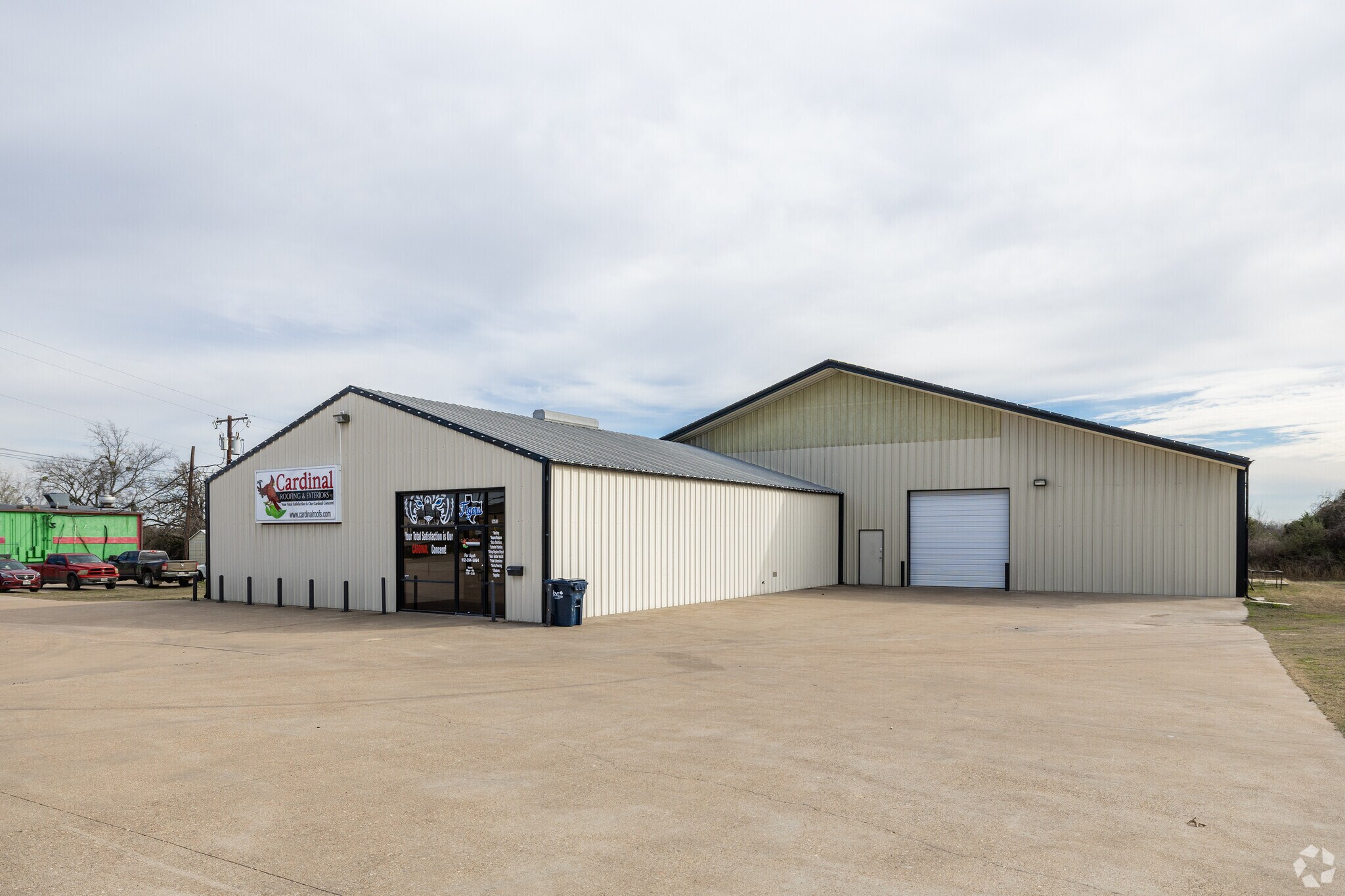 1613 W Cameron Ave, Rockdale, TX à louer Photo principale– Image 1 sur 4