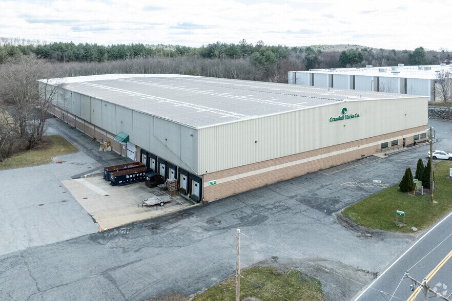 41 Lyman St, Northborough, MA à louer - Photo de l’immeuble – Image 3 sur 6