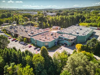Plus de détails pour 274 Rue Saint-Louis, Warwick, QC - Industriel/Logistique à vendre